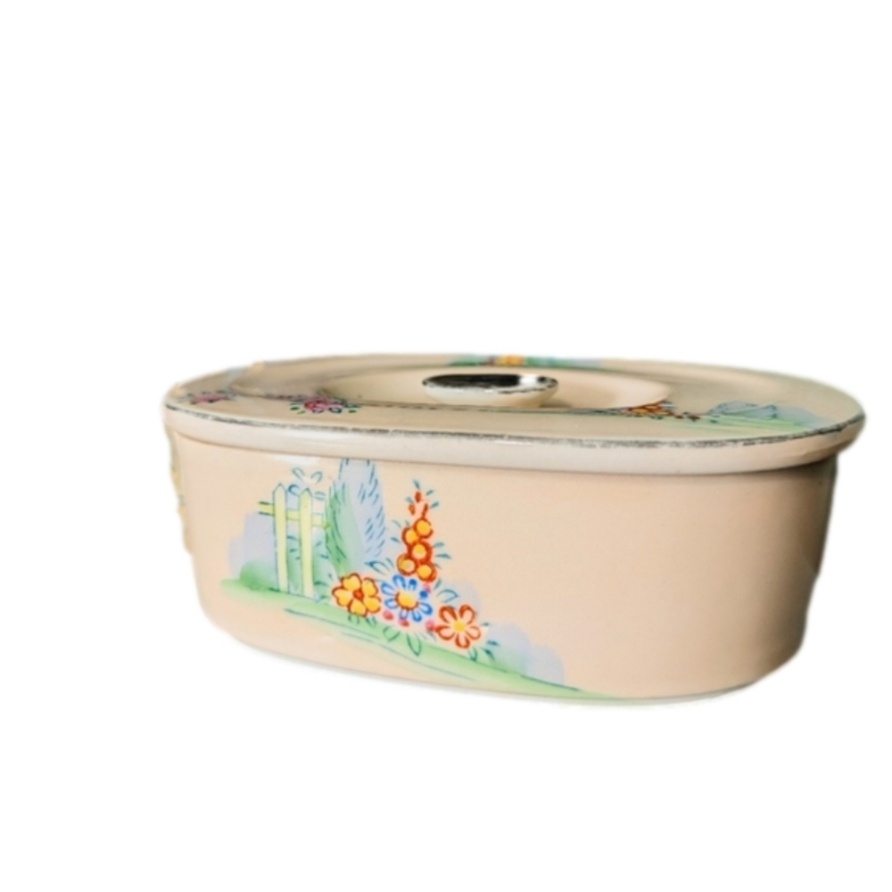 VINTAGE CERAMIC MIKORI WARE MADE IN JAPAN COVERED OVAL VANITY/JEWELRY  BOX 1930